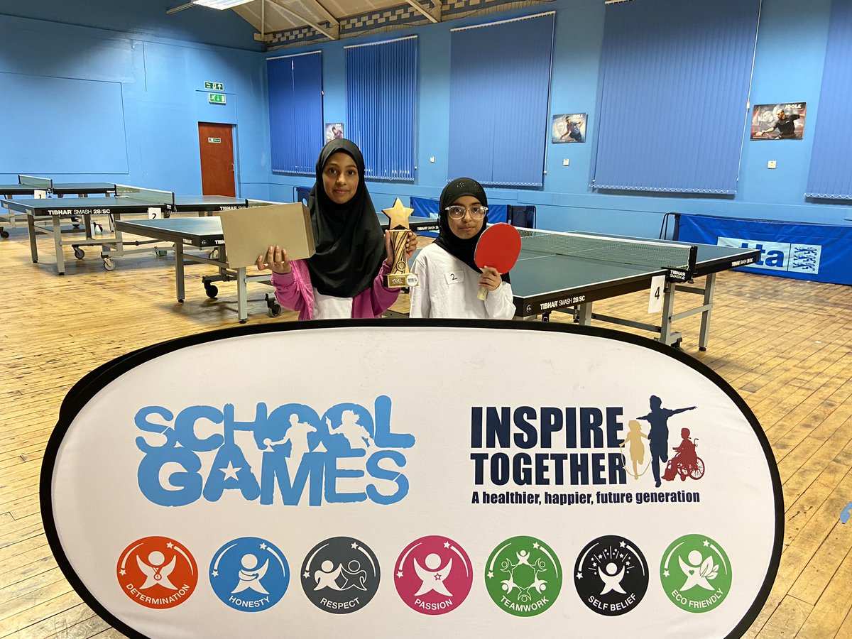 InspireTogeth3r's tweet photo. Fantastic day of Table Tennis with our East Leicester schools. Well done to everyone involved and congratulations to our winners 🏓
🥇Boys winners @kestrelmead 
🥇Girls winners @pe_spinneyhill 
🏆 Spirit of the Games @LeicesterHigh https://t.co/YDSJVFKUnD