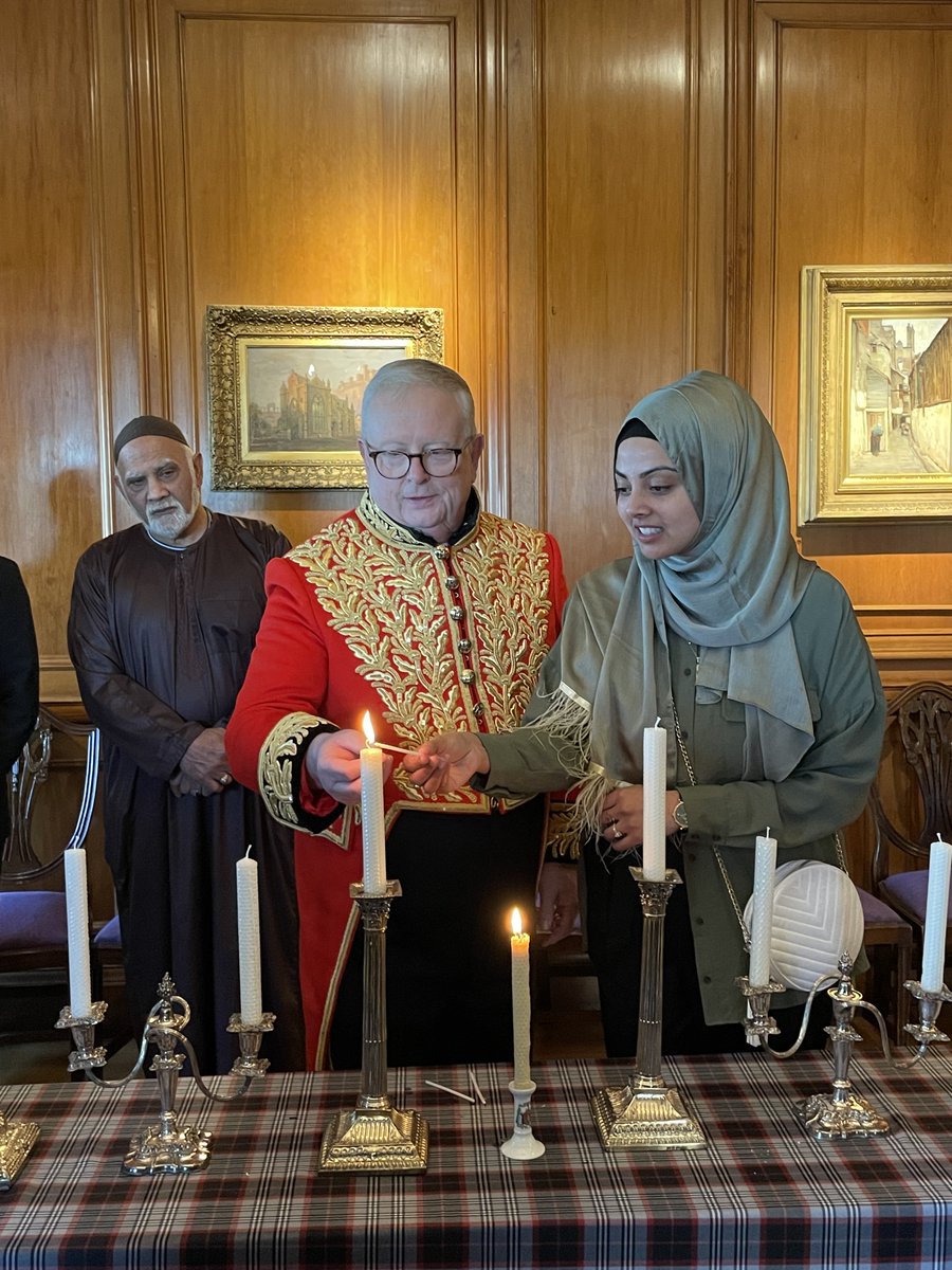 LordProvostEdin's tweet photo. It was an honour to welcome @S_A_B_S_ @churchscotland @MuslimCouncil and other important guests and faith representatives to the City Chambers today. 

We lit candles to mark Imam Hussain Day and symbolise the unity between us all 🕯️ https://t.co/ufdhrkkuJX