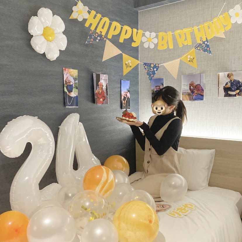_asumin0818's tweet photo. Ricky24歳のお誕生日おめでとう💛
BALLY'SでRickyのお誕生日会してきたよ!!
とっても優しくて、メンバー想いでファン想いで場を盛り上げてくれてBALLY'Sに沢山愛を届けてくれるRickyがバリちゃんのメンバーでよかった🙈💭
これからもばりちゃんとBALLY'Sと一緒に大きな夢叶えていこうね✨️
#Ricky_HBD https://t.co/NXV3vjJmSq