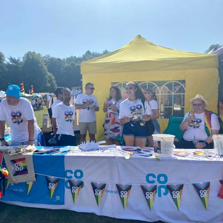 JasmineR_Coop's tweet photo. For #throwbackthursday let's celebrate the amazing day at @prideinsurrey last month 🏳️‍🌈 It was such a privilege to walk the parade with my @coopuk team &amp; the #Reigate community 💙 

#Caterham #itswhatwedo #community #memberpioneer #pride #prideinsurrey #lgbtq #reigate #pride2023 https://t.co/99b4h2vUjF