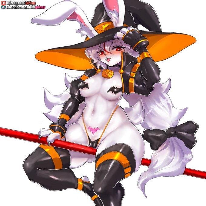 Re-post
Halloween Ruby~ 🎃🐇
What will we draw this year...? 😈 