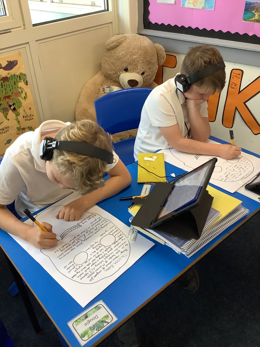 InkersallK's tweet photo. Year 6 have been working incredibly hard on their short suspense narratives based on the Day of the Dead. Incredible language choices 👏🏻🤩 https://t.co/hAfMCWN4n2