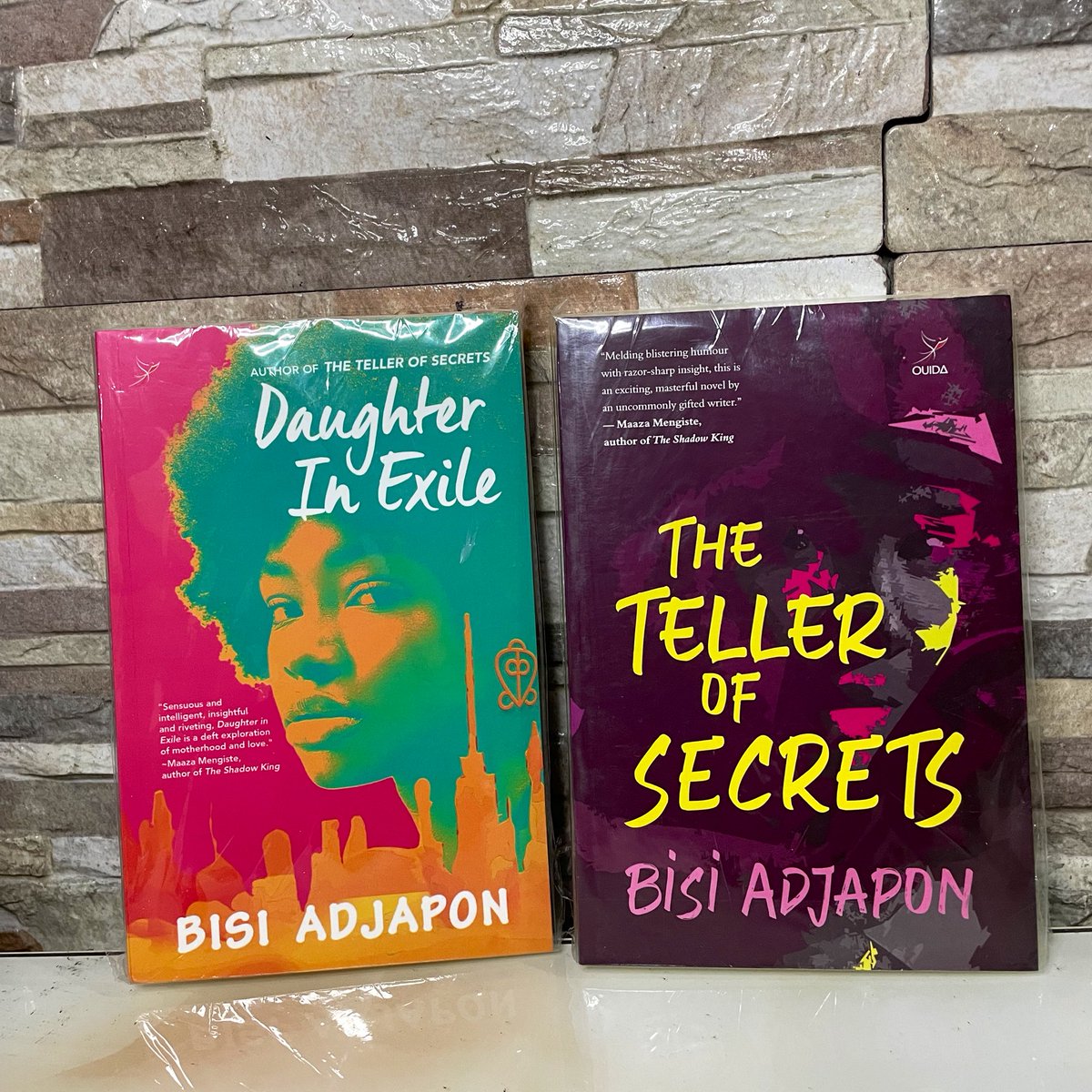 dglasses_girl's tweet photo. A thread of African Fiction you should definitely read📚

Which ones have you read and would you always recommend? https://t.co/LS7c4cN1Ip