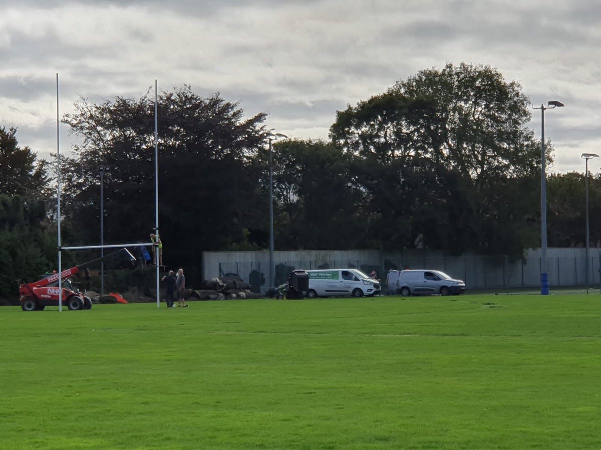 Things you like to see on a Thursday afternoon! Rugby goal posts going up for our brand new rugby pitch at our new grounds in Claremont. 🟥🟨⬛️@IrishRugby #since1872