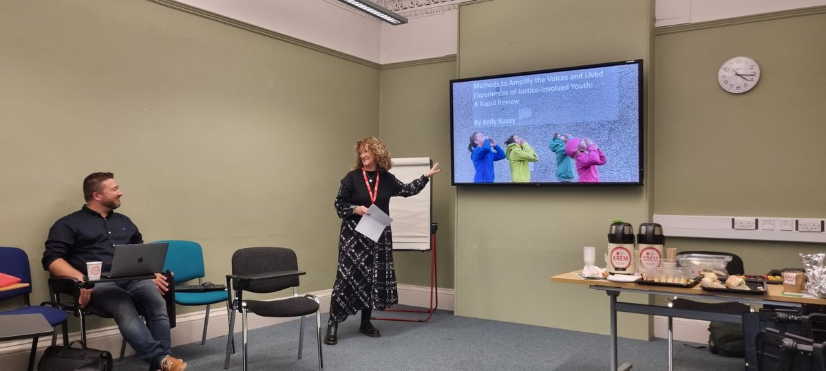 Researchers @heldupbyrain <a href="/Ais_Reidy/">Aisling Reidy</a> <a href="/megn_ryn/">Megan Ryan</a> <a href="/Journey2PhD/">Kelly Razey</a> presented in <a href="/QUBSSESW/">SSESW at Queen's</a> on the harm of criminal exploitation in ROI, coherent service delivery, amplifying the voices of young people in the justice system and gender effect on the likelihood of violence in NI adolescents