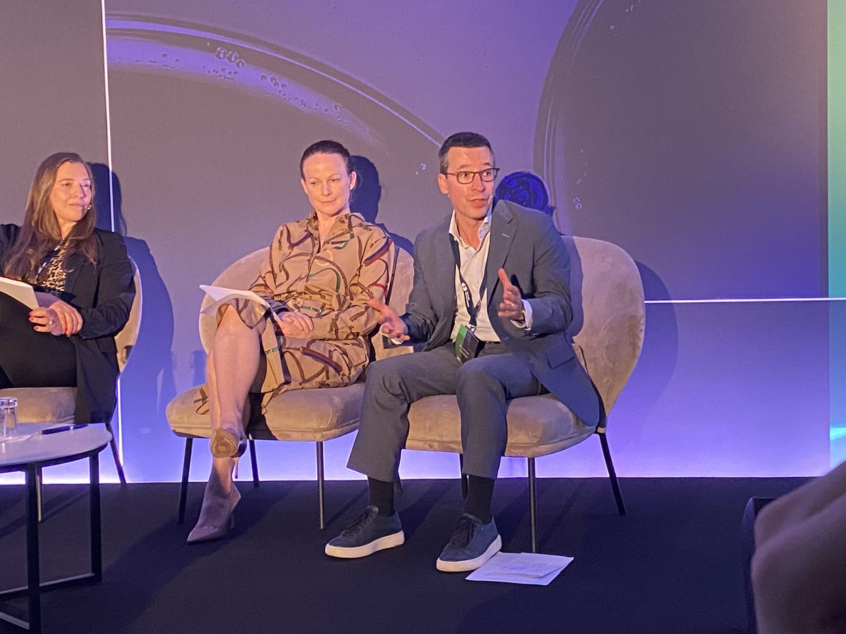 Alaxandre Paquot, DG CLIMA <a href="/EUClimateAction/">EU Climate Action</a> explains the Innovation Fund RE Hydrogen auction, a.k.a. Hydrogen Bank, and how it will help to scale the most competitive renewable hydrogen projects in EU. <a href="/renewableH2EU/">Renewable Hydrogen Coalition</a> #RHS2023 #EUpol