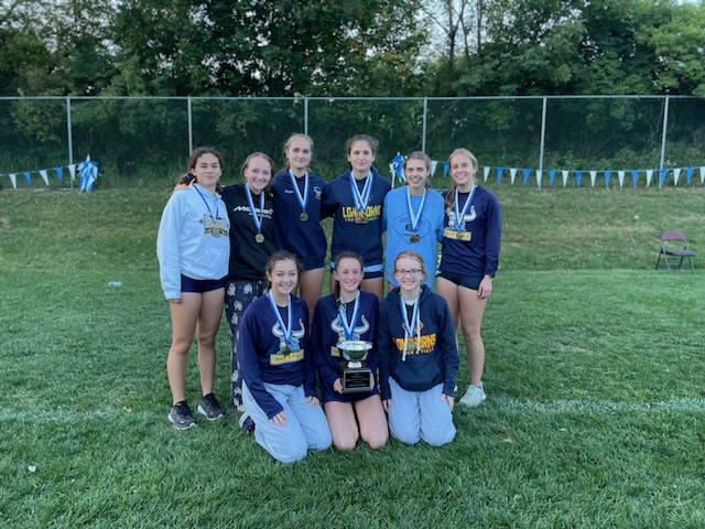 Unionville xc doubled the fun yesterday with winning both ends of the Ches-Mont League Championship!  Thanks to DT West for hosting!  The team is looking forward to more PR's at the Henderson 3200 and Districts at Lehigh in the next two weeks.