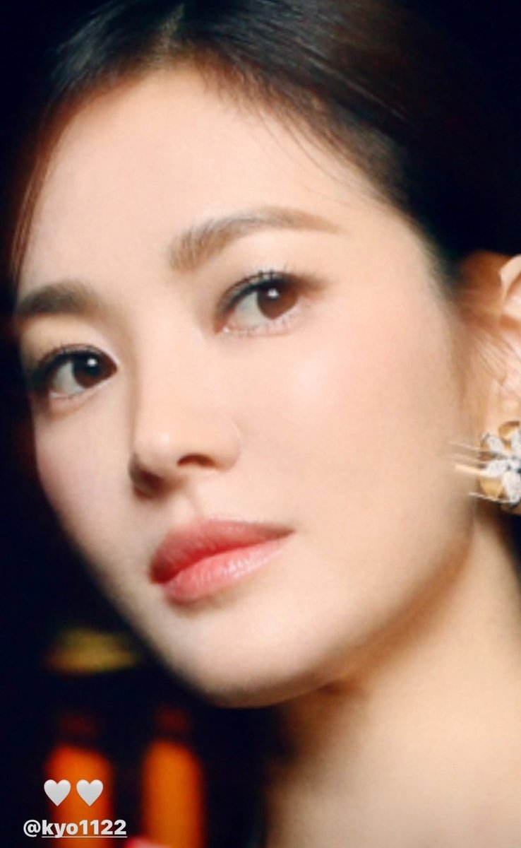 hyekyoworld's tweet photo. I MISS YOU BABE #SongHyeKyo 😭😭 https://t.co/4J76qoMPkO
