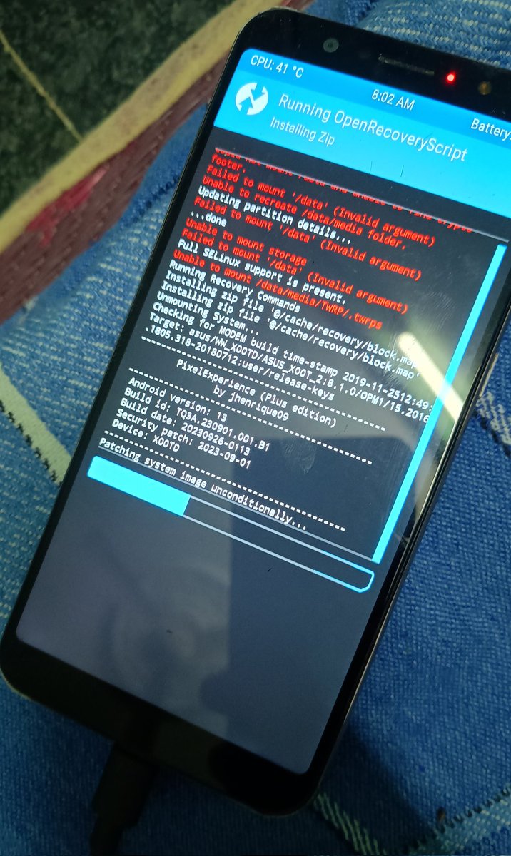 VilokBhat's tweet image. After so many days, updating the phone 😌😌
#pixelexperience
#android13