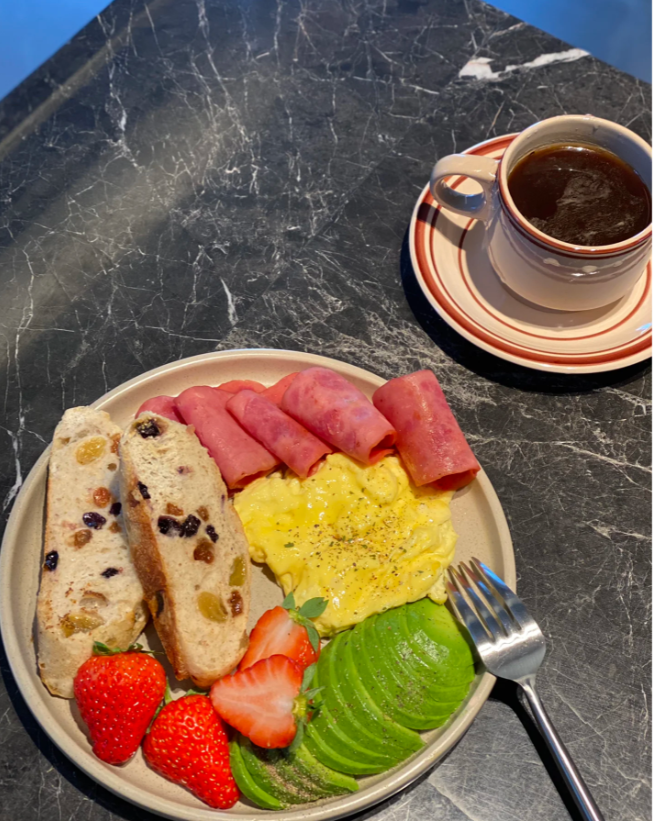 mohammedsshh's tweet photo. A good day starts with breakfast. https://t.co/1Vk1cTOzCr