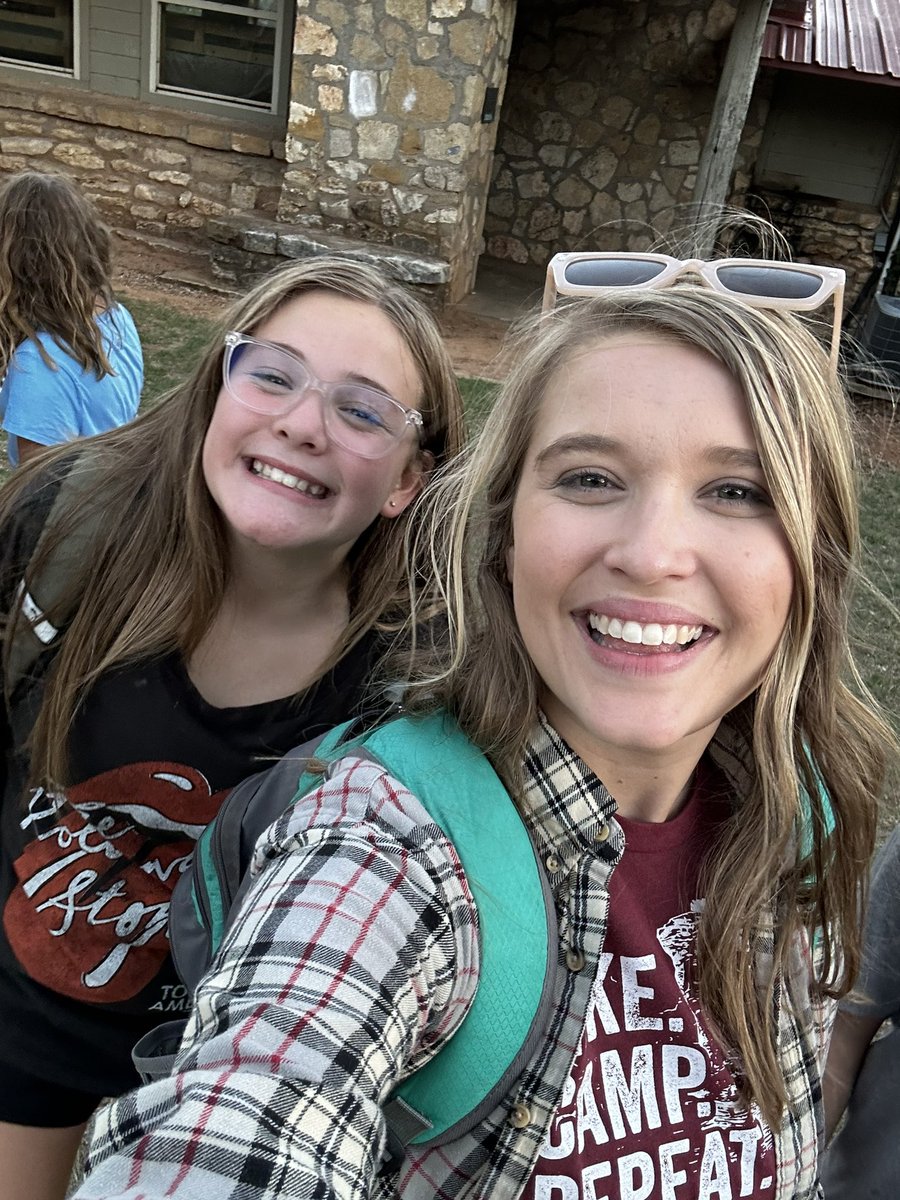 Mrs. Jones tweet media