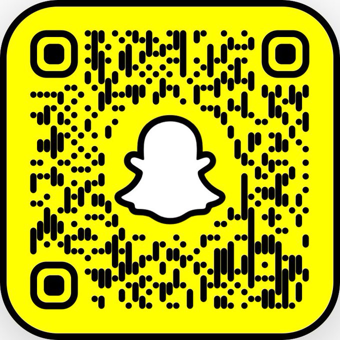 1 pic. add my snapchats for daily booty &amp; my cute face 🫦🍷  https://t.co/0kJXtTgC5m https://t.co/JvDH3Ve44Q