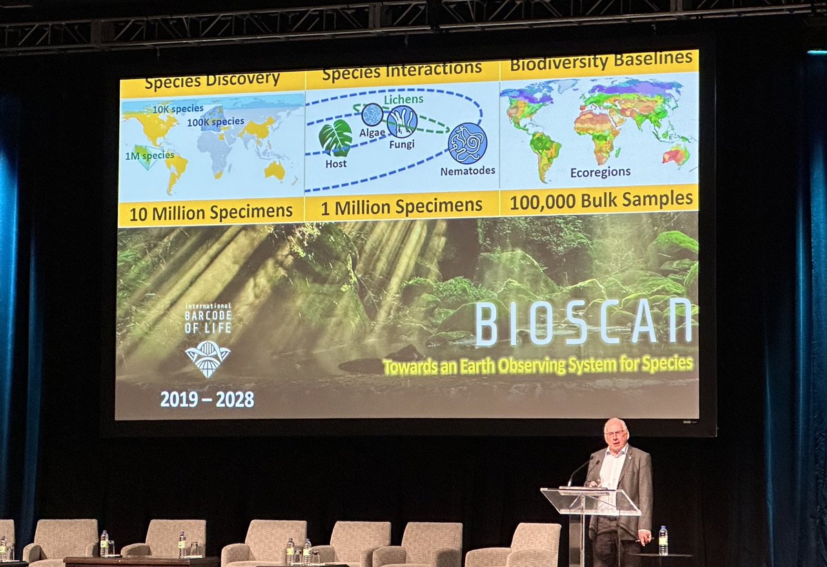 The book of life is written #DNA of all species on Earth & 'we are burning the books before we even read them'. #SequencingTechnology already exists to identify new & existing species. @iBOLConsortium tells us it is urgent to sample #biodiversity to protect it. #GEOBONconf2023