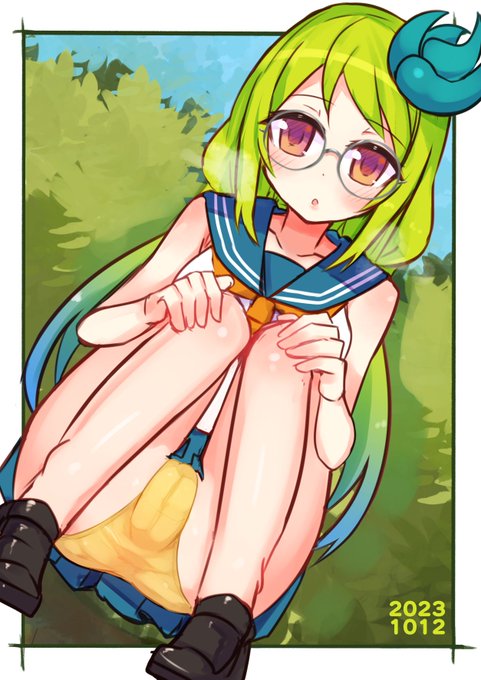 ノースリーブセーラーキミドリさんです。
ぱんつ 