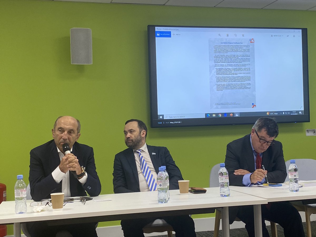 GunterFehlinger's tweet image. I call for #Denuclearization of #ExRussia