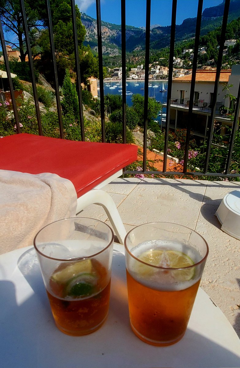 blonde_on_bikes's tweet photo. Last day....chill day #beers #pool #sunbathing #mallorca #puresalthotel #portdesoller https://t.co/kyFM0GPWIS