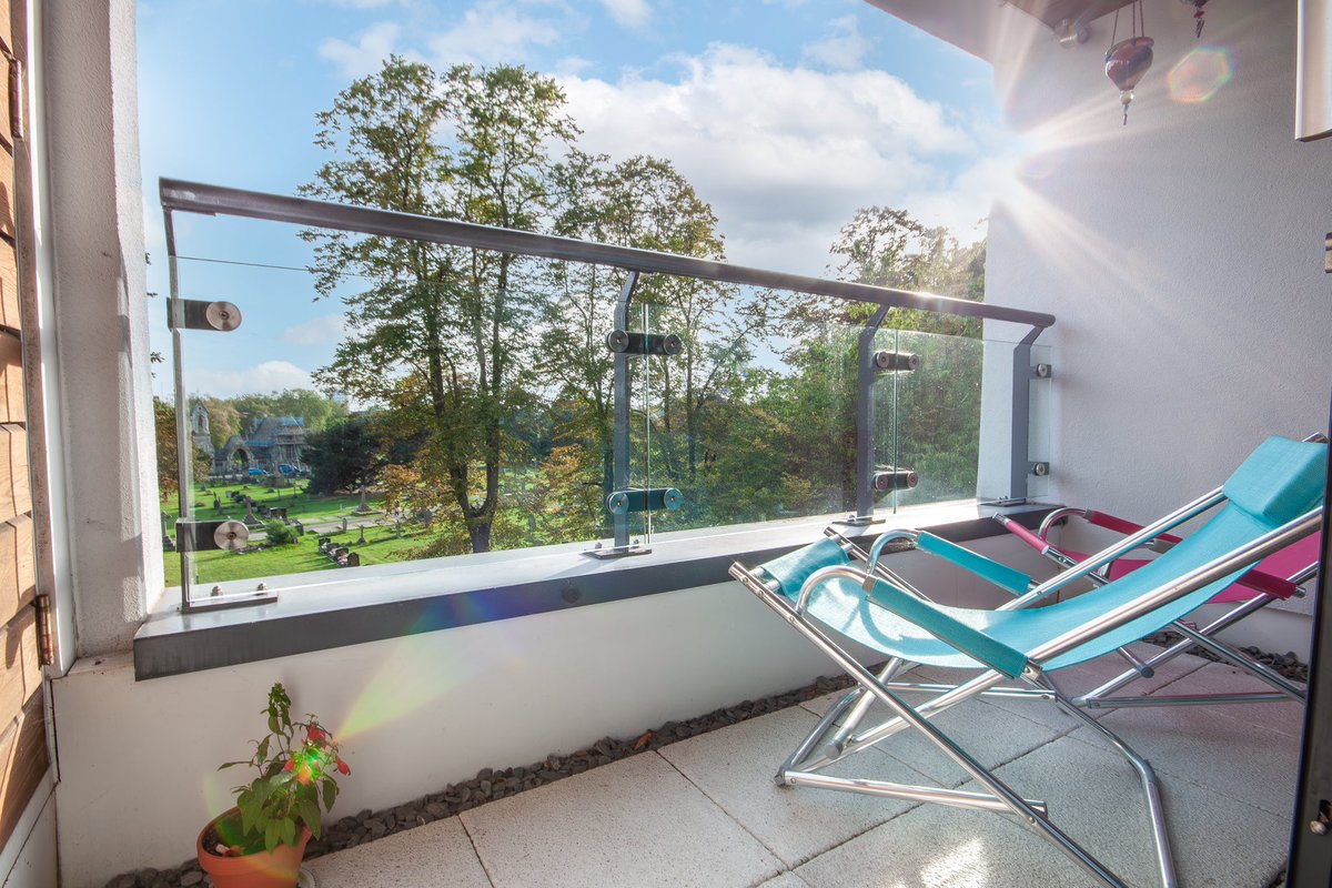 Tastefully decorated spacious one bedroom apartment with a private balcony 🏠

📍Kimberley Road, NW6 - TO LET 

Check our bio for more details!

#letting #rentproperty #londonproperties #london #estateagency #realestate #realestatelife #property #propertytorent #homesweethome