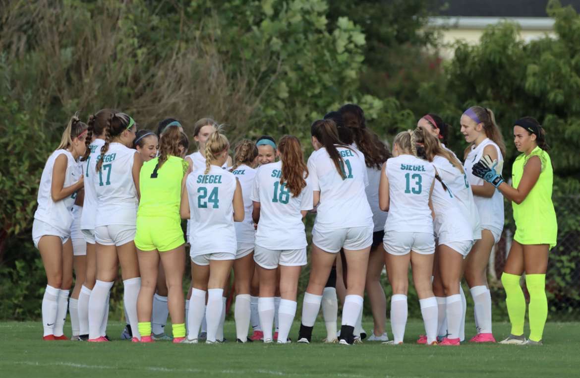 🚨DISTRICT CHAMPIONSHIP🚨
LADY STARS TAKE ON ❌AKLAND TONIGHT AT RICHARD SIEGEL PARK @7❗️SIEGEL NATION SHOW OUT❗️❗️