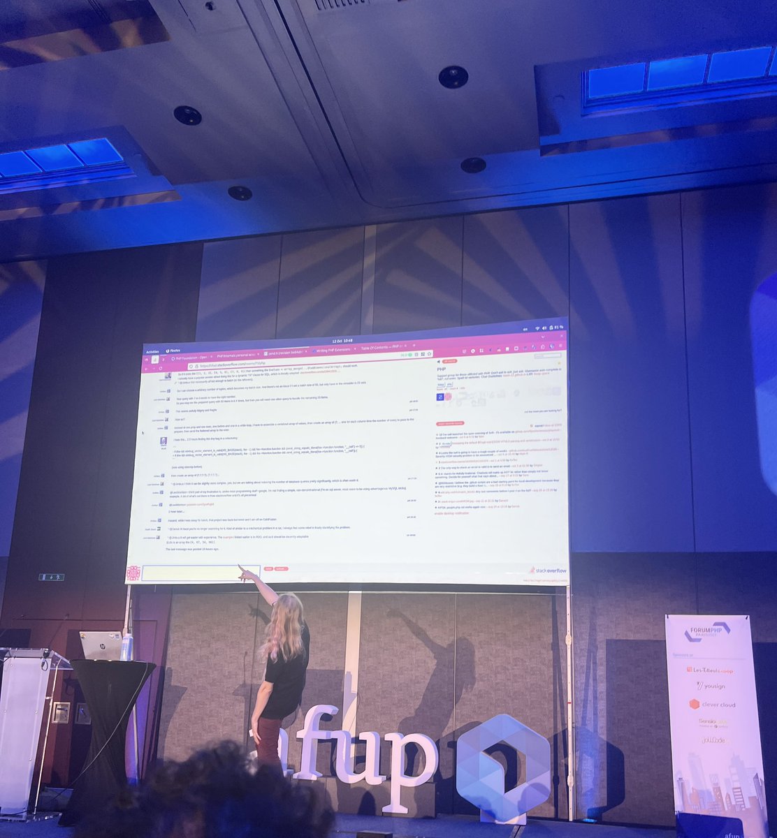Floos_void's tweet image. Au #ForumPHP2023 @Girgias nous donne des clés pour nous permettre de contribuer à PHP
Un moyen de rendre (un peu) ce qu’on nous a donné mais il faut se familiariser avec les concepts du C (pas simple, pas simple) 🤯
Merci l’@afup !