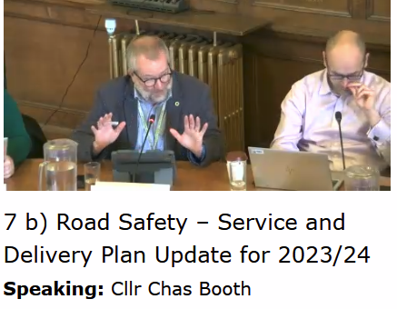 SpokesLothian's tweet photo. @CyclingEdin @SpokesPorty @Cyclesouthedin @EdinReporter @edfoc @best_edinburgh @CllrChasBooth @LivingStreetsEd @DaveJFrench @johnrobson87 @paeonyfan @SW20Ed @Algorhythmica1 @thecockburn @Bridie_EVOC @TrafficLow @EdCriticalMass @CllrScottArthur @FinlayMcF @SanneDD #RoadSafetyPlan ctd
#EdinWebcast
Q: Cllr @DAstonSNP How ensure #20mph compliance?
A: More roundels/signs; revisit if needed
@CllrChasBooth addendum wants #SUV restrictions & more #ModalFilters (his constituents mostly love #LeithLTN, quieter/safer)
Cllr Munro: supports SUVs! https://t.co/lvmigpOGD4