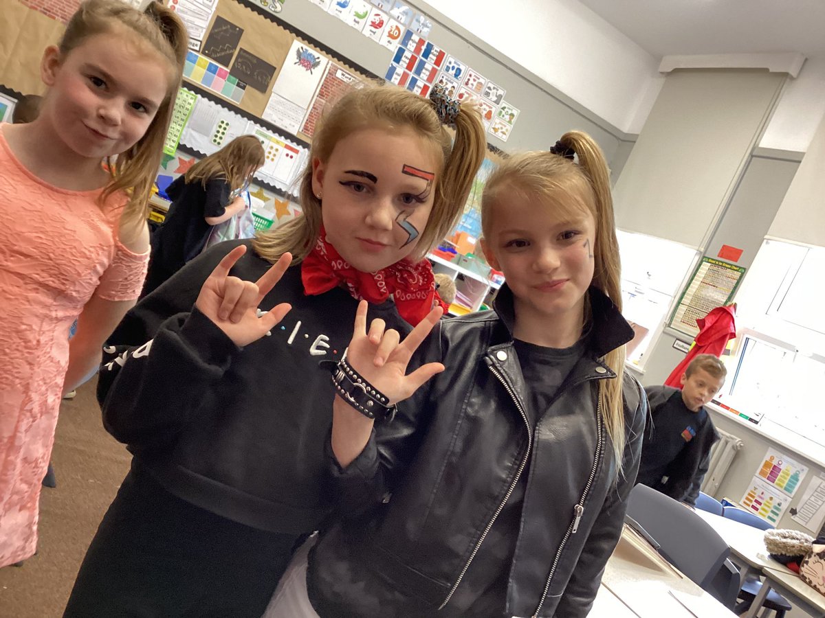 knightontmet's tweet photo. #Hughendenclass enjoyed TTRS day #mathsismega #TTRS #cooperation #challenge https://t.co/kRMQsGd5zR