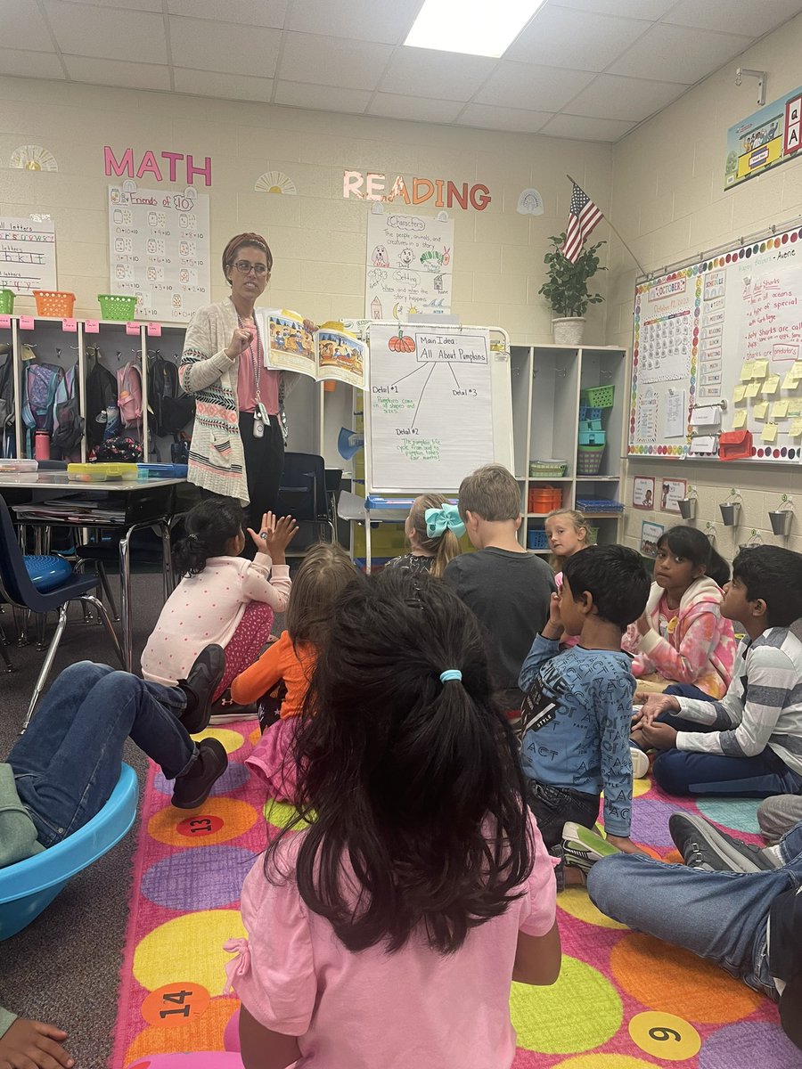 jimh704's tweet photo. Students in 1st grade are using illustrations and details from the text to understand and describe the main idea with each other! @WROdellPrimary #unlockingthemagic https://t.co/fNrlztzTG3