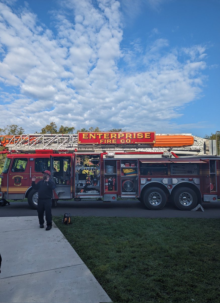 Kelli Sendel tweet media