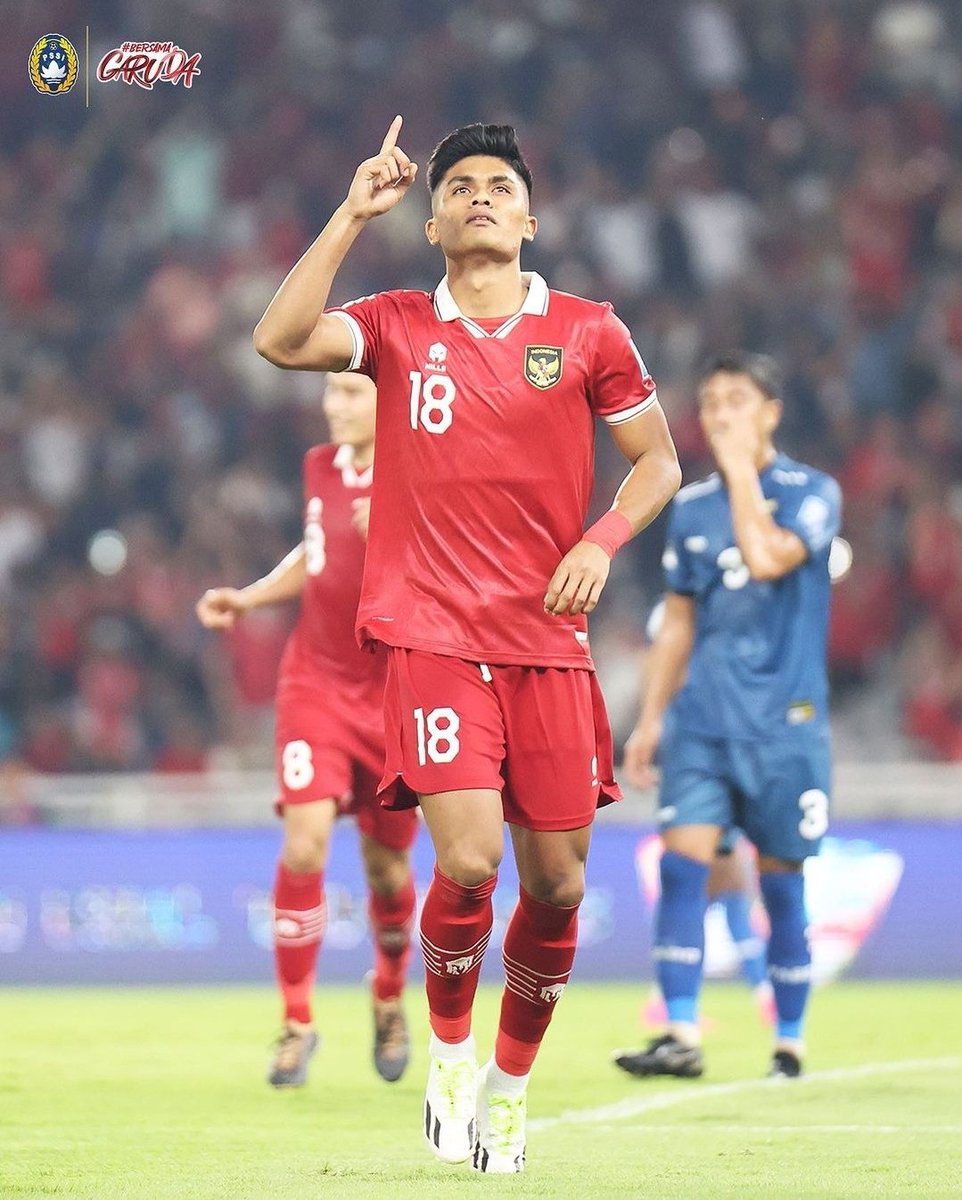 idextratime's tweet photo. #WCQualification
FT : Indonesia 6-0 Brunei

⚽ Dimas Drajad 7' 72' 90+1'
⚽ Rizky Ridho 12'
⚽ Ramadhan Sananta 62' 67' (P)

Mantap setengah lusin.. 🇮🇩

📸 @TimnasIndonesia https://t.co/0YXqCKPZ6s