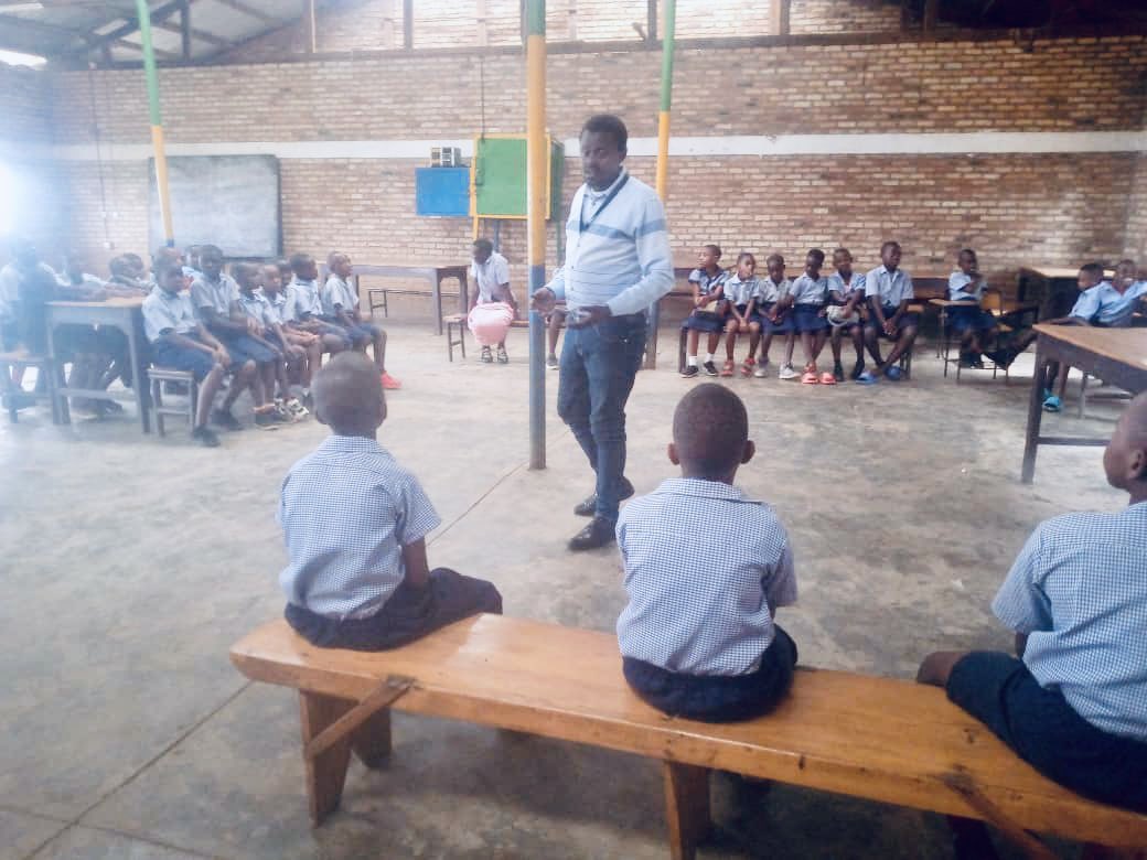 Imizicenter's tweet photo. Greetings from Imizi Center ,

This week we had a first workshop with the upper classes on proper handling and managing materials at IMIZI children’s center https://t.co/EGTsjamknV