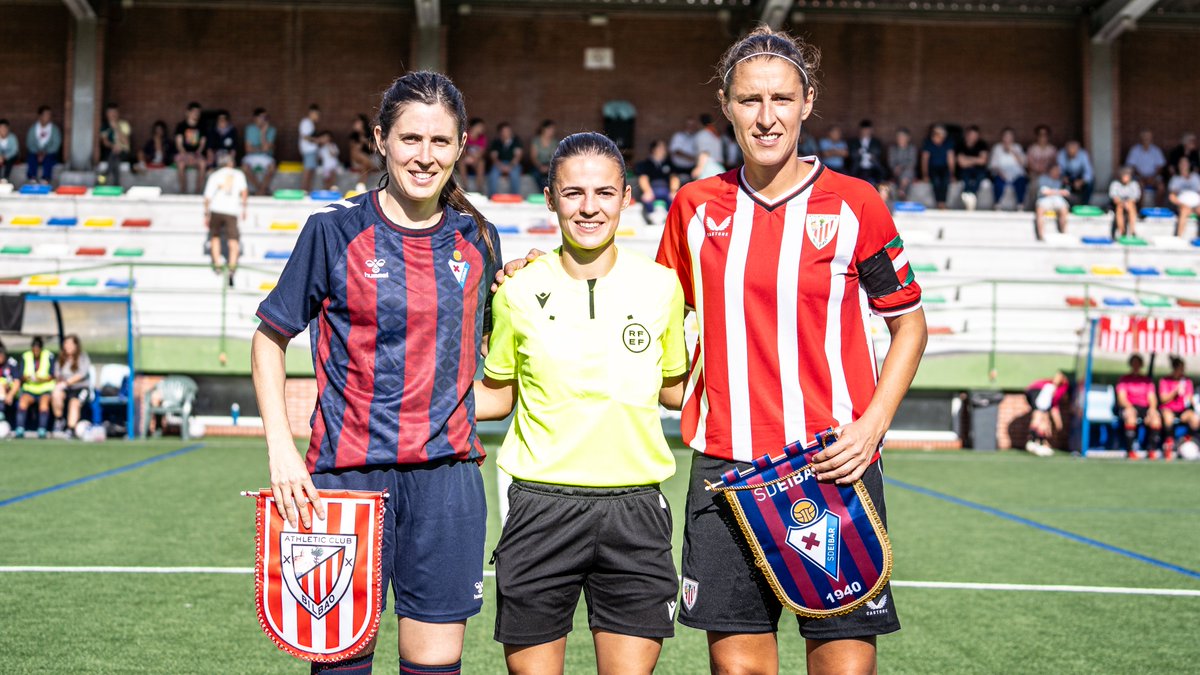 AthleticClubFem's tweet photo. 👏 Sekulako giroa gaur Basaurin gure beteranoek jokatutako neurketan. 

Nuestras veteranas se han impuesto a la @SDEibar en el encuentro solidario disputado hoy en Soloarte. 

#AthleticClubFem 🦁 https://t.co/VGXgpkdtrL