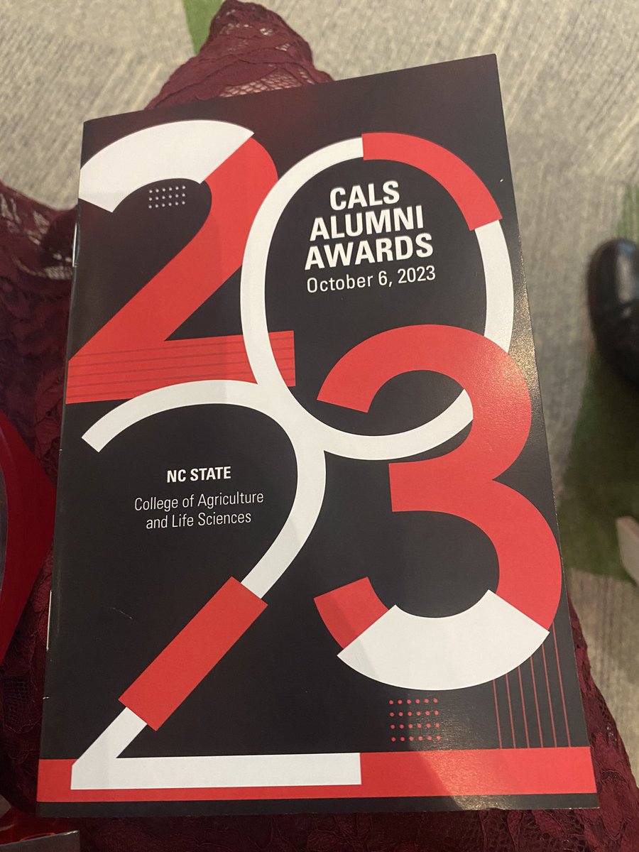 KnDArcangelo's tweet photo. Last week, I went back to NC to accept my @NCStateCALS @NCSU_DEPP Outstanding Young Alumni Award in the @NC_PSI! It was an event filled trip, but some highlights include: https://t.co/d09hz9HwJt