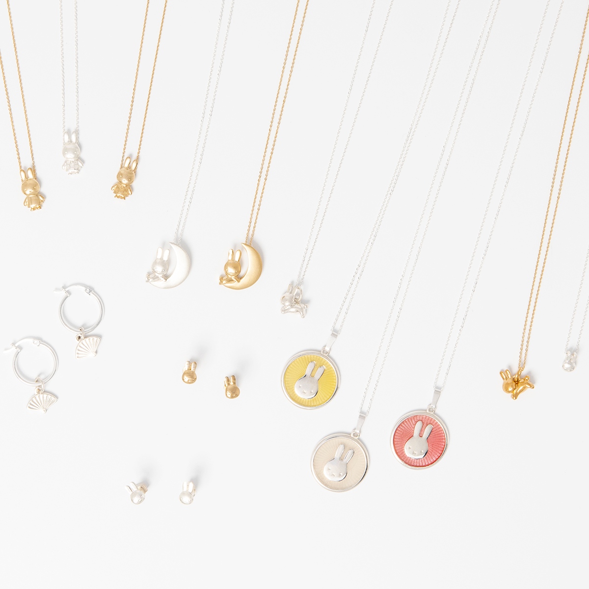 New Miffy Magic! ✨🐰⁠
⁠
We're hopping with excitement to introduce the @LicensedToCharm enchanting Miffy Enamel Necklace Collection! Handcrafted in the UK, these sterling silver pendants feature our beloved Miffy.
⁠⁠
🔗 bit.ly/46zx7k6