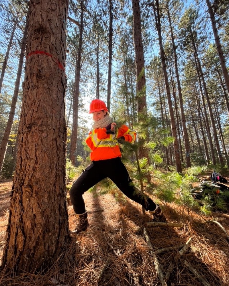 Welcome to Ashley MacRae who is joining our OWA staff team as Forest Conservation Coordinator🌲.

She will be working on several funded projects including helping to grow our Community Forest Owners Co-ops.

Ashley is a recent graduate of the @AlgonquinPEM Forestry Tech Program.