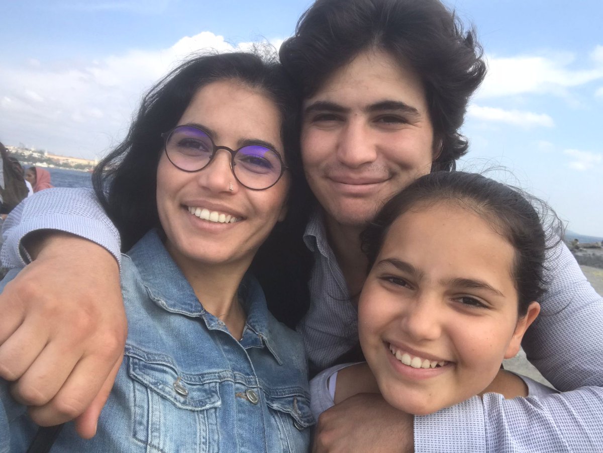 📌Çok şey söyleyen bir cinayet

◾️Siverek’te bir trafik tartışmasında Sidar Uygurlar’ı öldüren uyuşturucu kaçakçısı ve tetikçi, jandarma ve emniyetle çalışan Yılmaz Geyik davasında 13 Ekim karar günü.

✒️Haber: Miheme PORGEBOL

justpaste.it/cievh
ozgurpolitika.com/haberi-cok-sey…