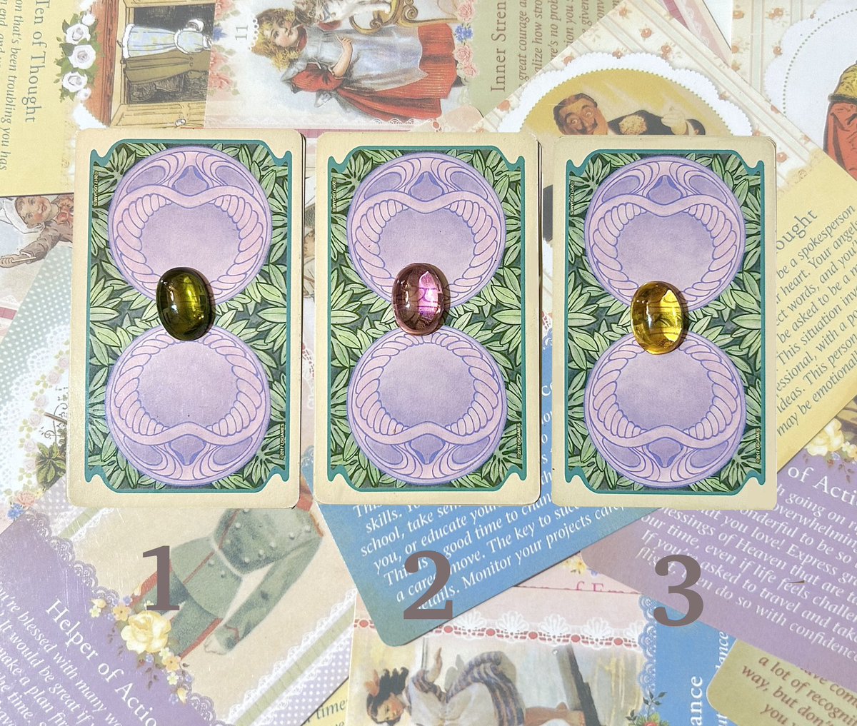 horoscope_pn's tweet photo. 🔮 Pick a card คุณเป็นอย่างไรในสายตาคนรอบข้าง คนทั่วไปชื่นชมอะไรในตัวคุณ🌈👏💕

ตั้งสมาธิให้ดีแล้วเลือกไพ่ที่���ูกชะตาที่สุด😊🙏🏻 https://t.co/xtw7bshRNS