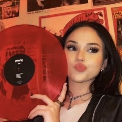 Cassie. tweet media