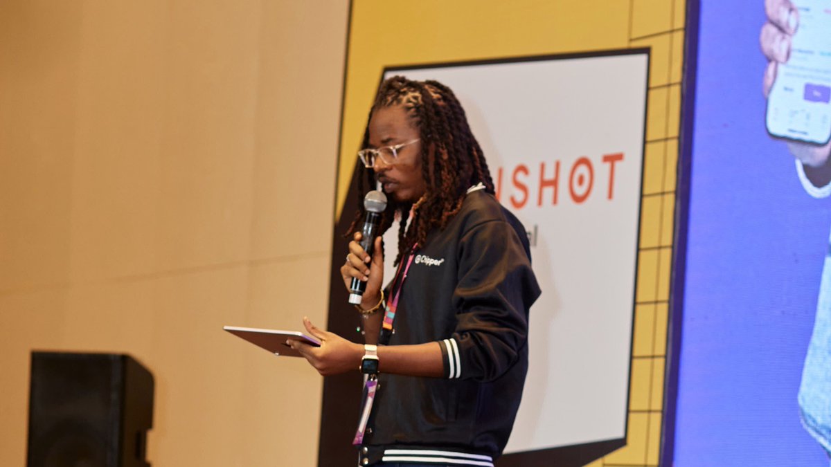 chippercashapp's tweet photo. Today at Moonshot by @TechCabal, Abi, our Country Director, took to the stage where he unveiled the new Chipper USD Account. Abi spoke about the thriving creative economy across the continent and highlighted the pivotal role Chipper Cash is having to shape and support it: “For a long time, receiving payments in dollars has been a real challenge for techies, creators and gig workers. But with the brand new Chipper USD Account, all of that is about to change. Now, receiving payments from platforms like Fiverr, YouTube and TikTok, or through direct wire transfers is seamless. Funds are deposited directly into personalized USD wallets within the Chipper Cash app.”
#chippercash #techcabal #MoonshotbyTechCabal