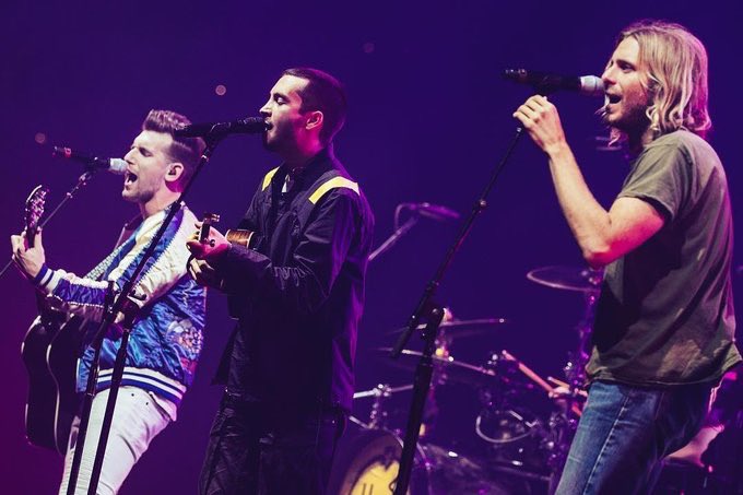 Ode to Tyler (@dailytyjopics) on Twitter photo 