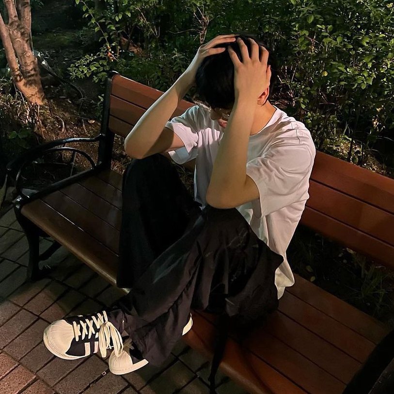 hourlyeonbin's tweet photo. thinking about the systematic oppression women face in the work force
https://t.co/6MzkCqAt0O