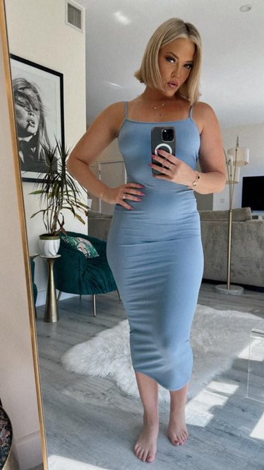 OnlyFans https://t.co/u3IOstnyIk https://t.co/kZ5oN5LjKR