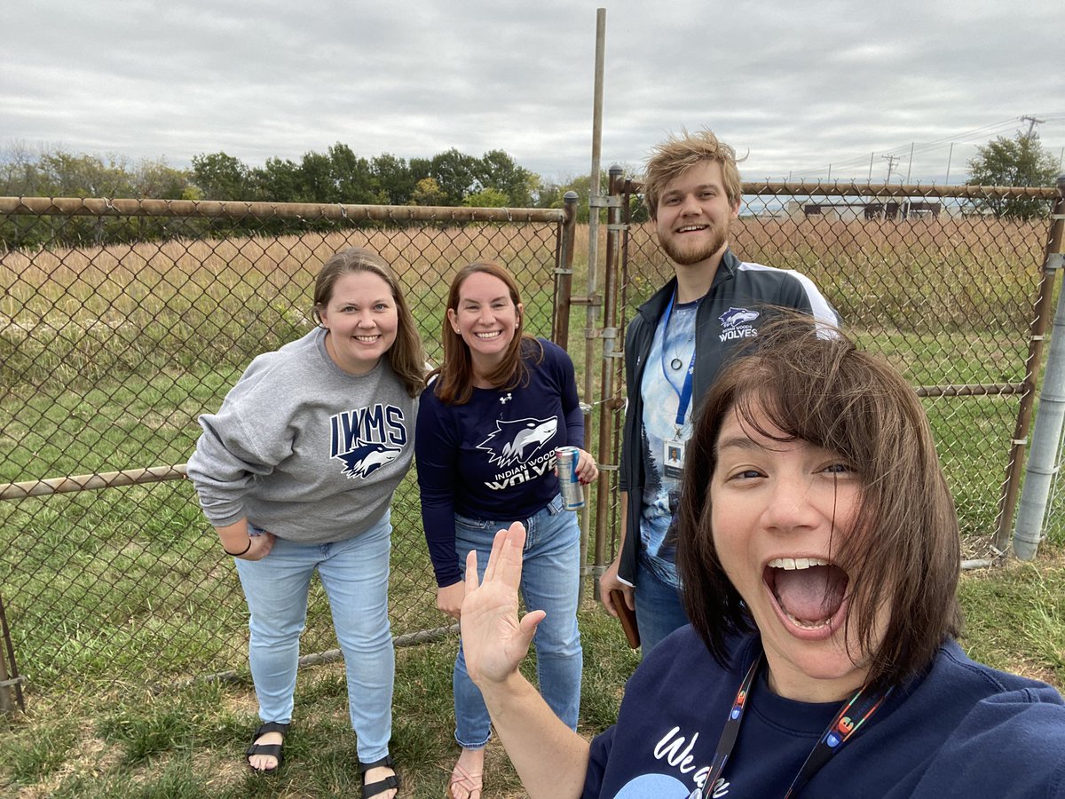 #WolesShine <a href="/lwarren30/">Mrs. Warren</a>  SMS Nature facility bebeh