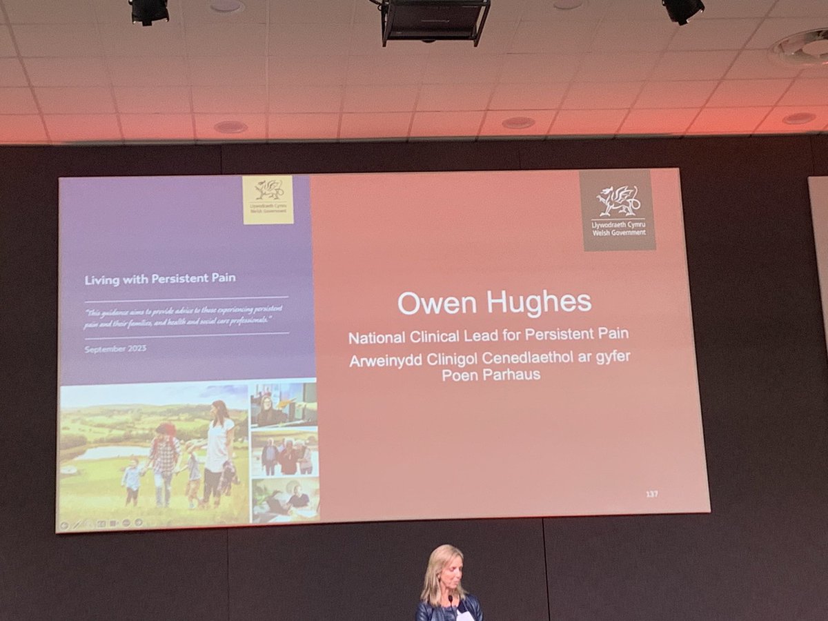 Owen Hughes asking #WelshWAD2023 to consider holistic approach to individuals in the context of their lives #WhatsTheStory 
#LanguageMatters #BrainAndBody #UseOurStrengths #SkillsDevelopment #SupportedSelfManagement
