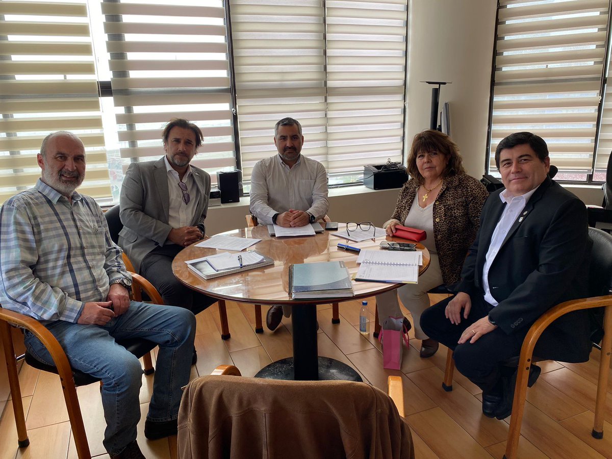 fptUNAP's tweet photo. Seguimos trabajando por quienes más lo necesitan. Hace algunos días el Directorio de nuestra Fundación, se reunió con la idea de analizar distintos temas estratégicos, el estado de ejecución de los programas 2️⃣0️⃣2️⃣3️⃣ y la planificación de lo que viene para el próximo año https://t.co/3QXUPXoSz2