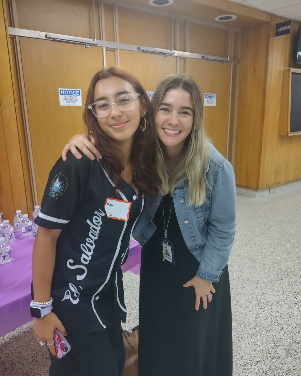 Jessica Kelly 🍎 tweet media