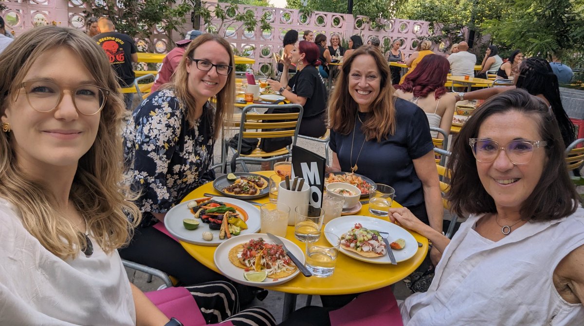 Collaboration between MRRI & UCL continues to grow! @IsobelAC_SLT and @vigliocco_g recently visited MRRI's #Cognition & Action Lab to discuss updates from the study on the role of gestures in #aphasia with @LaurelBuxbaum & Dr. Lebkuecher. More on our blog: mrri.org/language-resea…