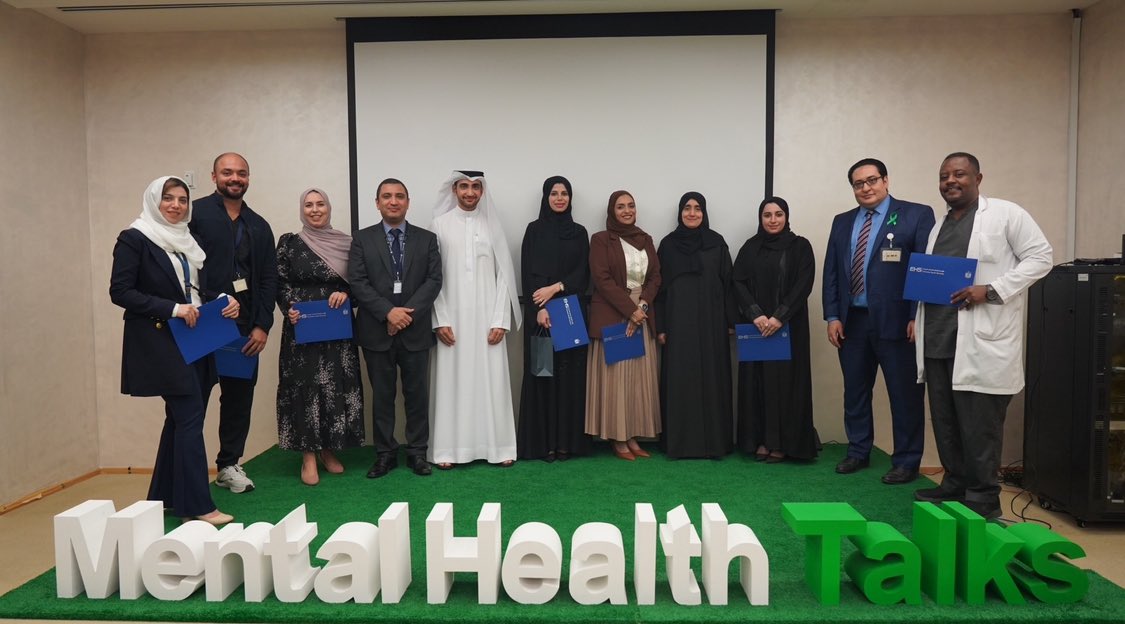 Albanna_MD's tweet photo. 🎓 **A Landmark Day at Al Amal Hospital!** 🎓

Thrilled to celebrate the inaugural Al Amal’s  Psychiatry Residents batch for completing their clinical training  ! @EHSUAE 

We are proud of you  and have no doubt that you will all have a bright future ahead ! 🌟👩‍⚕️👨‍⚕️🌟 https://t.co/sPCUFX7CBC
