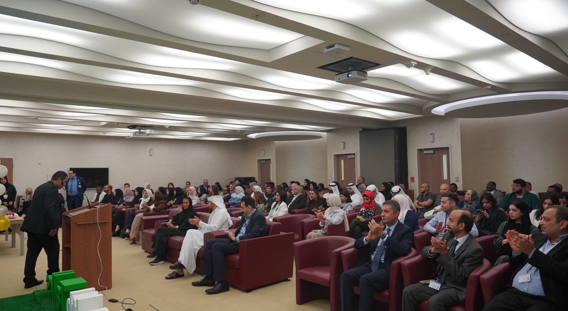 Albanna_MD's tweet photo. 🎓 **A Landmark Day at Al Amal Hospital!** 🎓

Thrilled to celebrate the inaugural Al Amal’s  Psychiatry Residents batch for completing their clinical training  ! @EHSUAE 

We are proud of you  and have no doubt that you will all have a bright future ahead ! 🌟👩‍⚕️👨‍⚕️🌟 https://t.co/sPCUFX7CBC