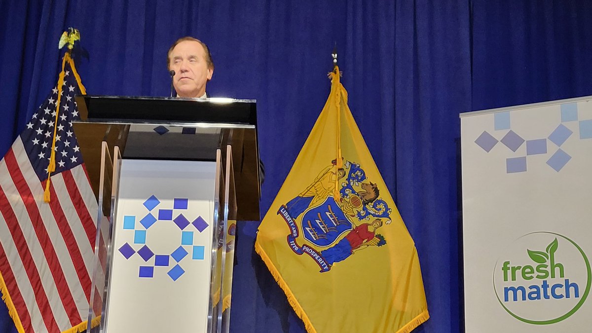 NJDHS's tweet photo. .@NJDHS Comm'r @sarahmadelman joined @SpeakerCoughlin, Assemblywoman Yavonne Lopez and @HMHNewJersey to announce #FreshMatch, a $3M Grant Program that will help make fresh produce more accessible to families in NJ. 
For more info on Fresh Match, visit:
https://t.co/rWnyiIc4x7 https://t.co/taVuYhNaQC