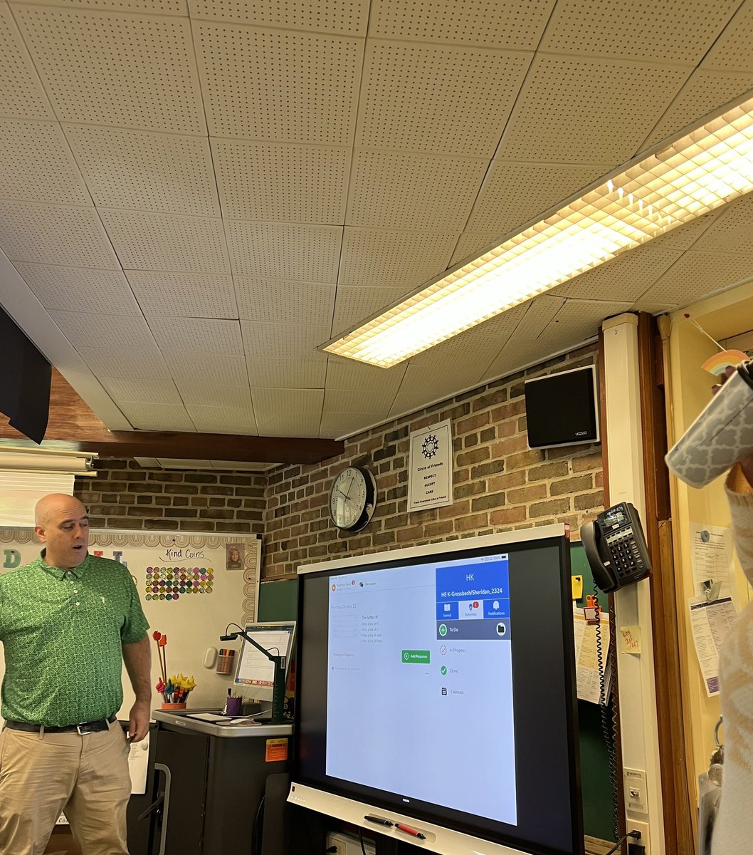 Meredith Grossbach tweet media