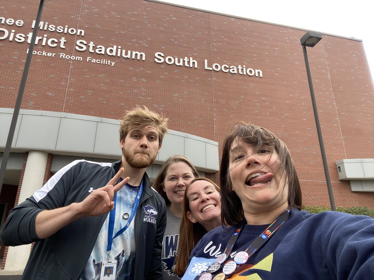 #wolvesshine <a href="/lwarren30/">Mrs. Warren</a>  SMS athletic facility